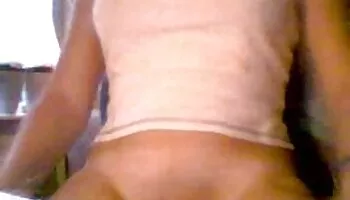 Rubia trios con negros embarazada abrió las piernas y engañó a su novio