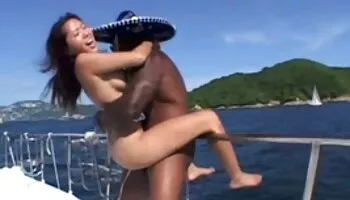 Sexo en serio estilo porno con la joven Mayu Kawai - videos xxx de lesbianas Más en javhd.net