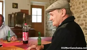 No es muy cerdasxxx tímido para joder