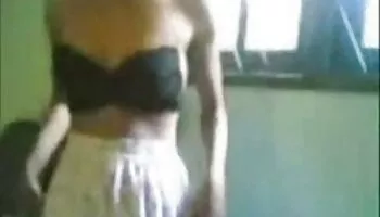 Sana Anzyu, bimbo obediente, se corre en la videos xxx servi cara